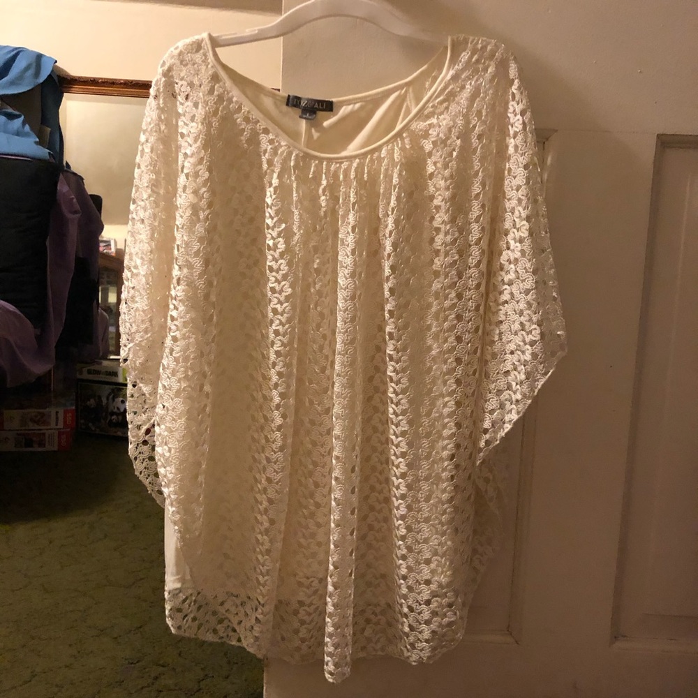 Roz & Ali shirt